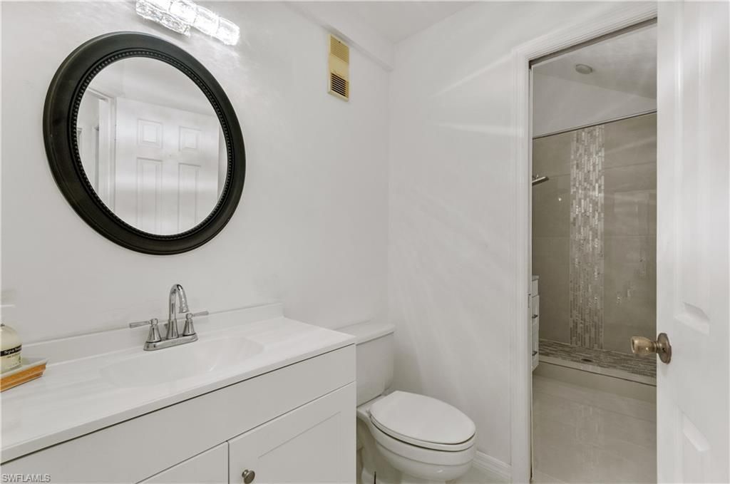 79 Emerald Woods Dr, Unit J10, Naples, FL 34108 Photo