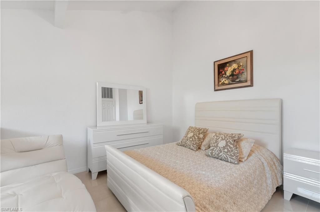 79 Emerald Woods Dr, Unit J10, Naples, FL 34108 Photo