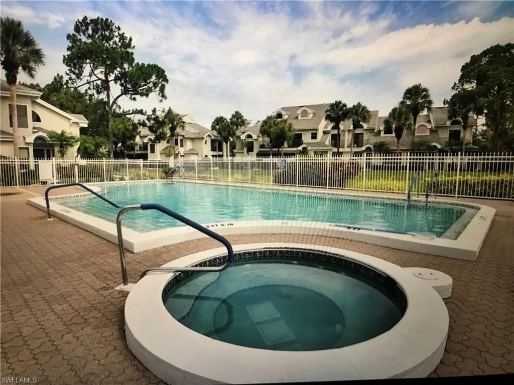 79 Emerald Woods Dr, Unit J10, Naples, FL 34108 Photo
