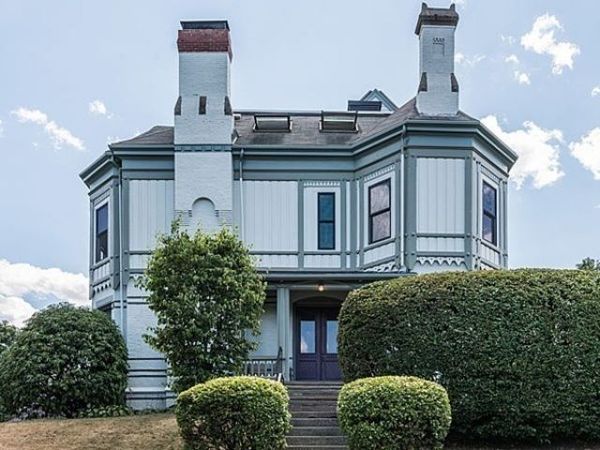 832 Belmont Street, Unit 2, Watertown, MA 02472