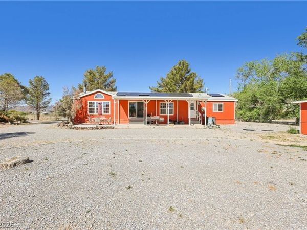 4261 N Leslie Street, Pahrump, NV 89060