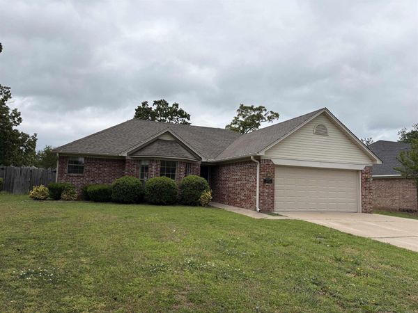 4520 Oregon Trail , Conway, AR 72034