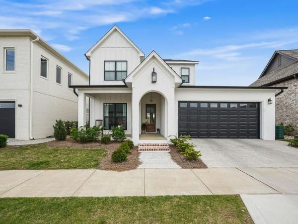 195 Midway Dr., Tupelo, MS 38804