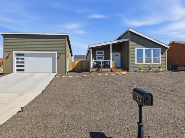 279 W Acorn Dr, Pueblo West, CO 81007