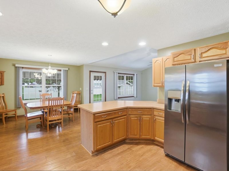 522 Northpoint Court, Troy, OH 45373 Photo 12