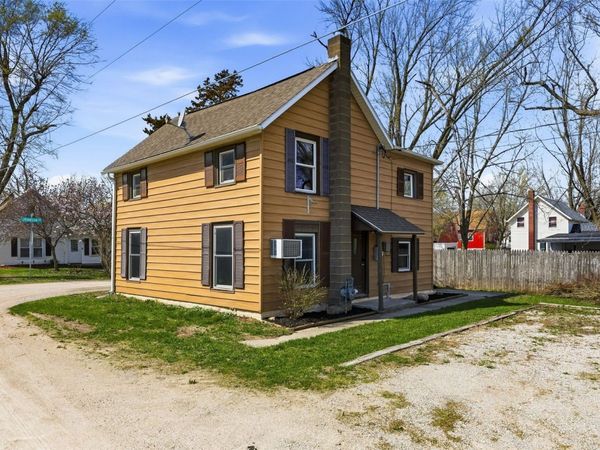 411 Johnson , Toddville, IA 52341