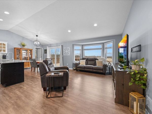 38616 Pine Avenue, Center City, MN 55012