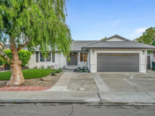 852 Seminole Dr, Livermore, CA 94551