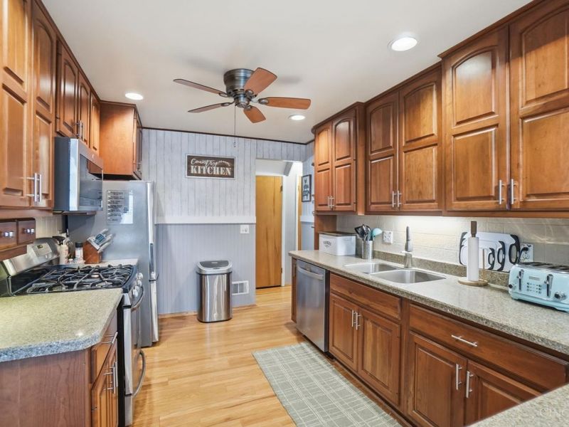 6577 Kirkland Drive, Cincinnati, OH 45224 Photo 15