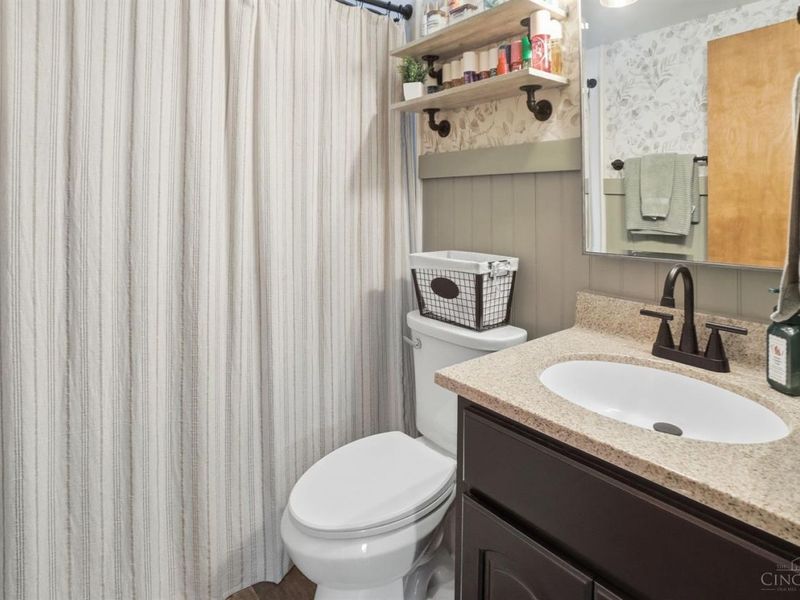 6577 Kirkland Drive, Cincinnati, OH 45224 Photo 31