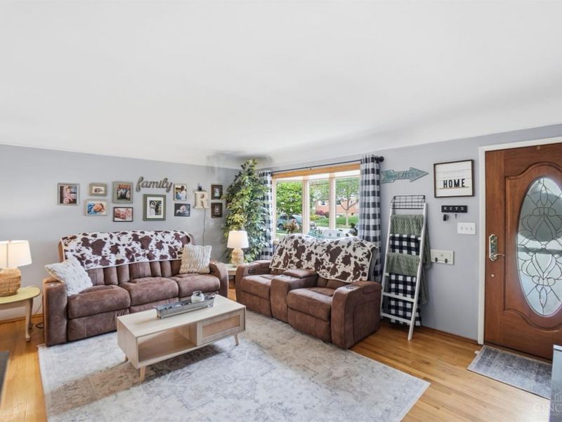 6577 Kirkland Drive, Cincinnati, OH 45224 Photo 8