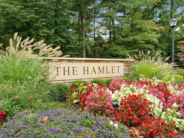 23 Meadowood Drive , Jericho, NY 11753