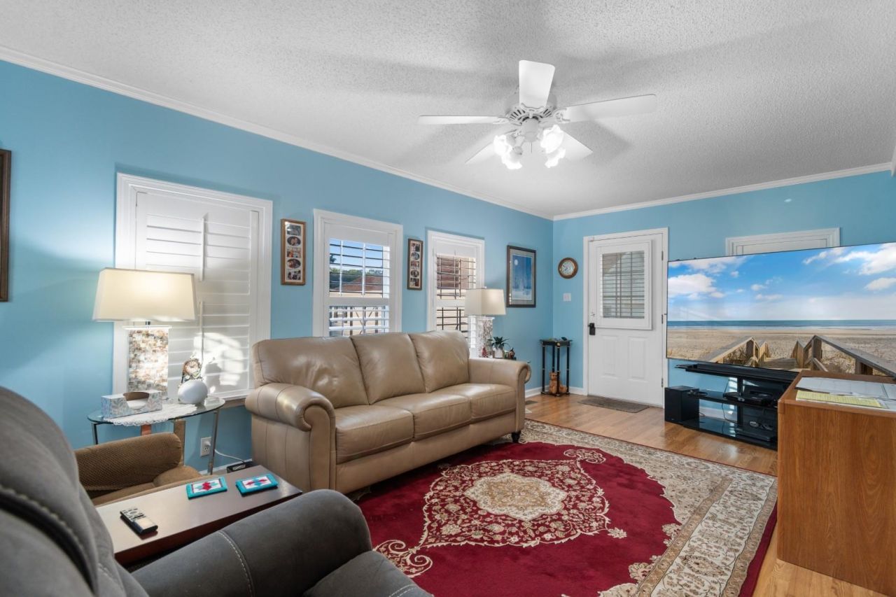 4421 Misty Ln. Photo 13