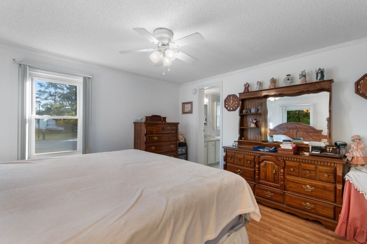 4421 Misty Ln. Photo 16