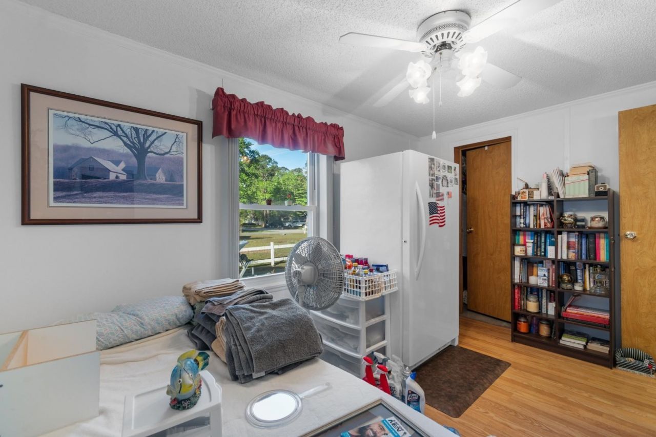 4421 Misty Ln. Photo 24