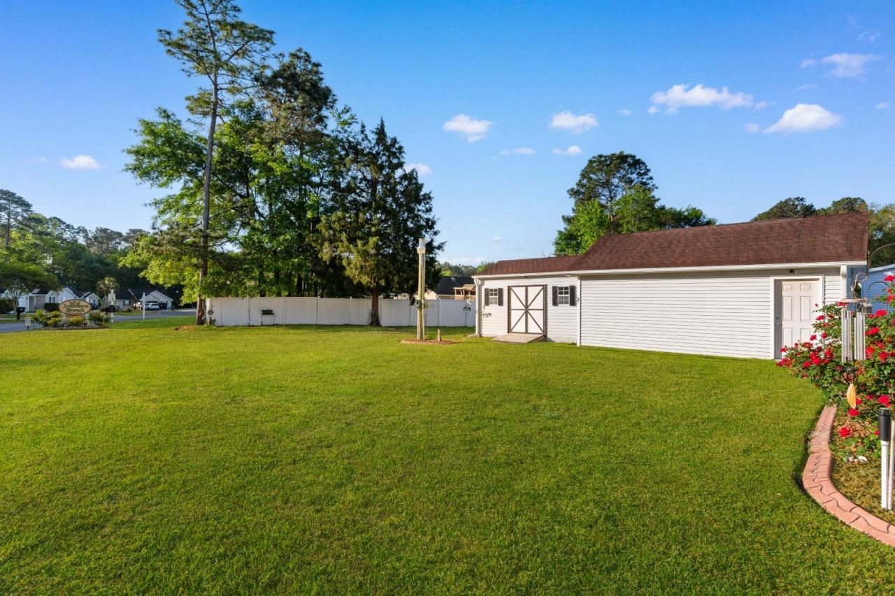 4421 Misty Ln. Photo 28