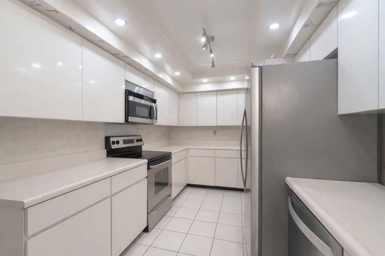 1155 Hillsboro Mile, Unit 502, Hillsboro Beach, FL 33062 Photo