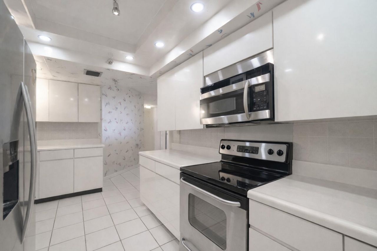 1155 Hillsboro Mile, Unit 502, Hillsboro Beach, FL 33062 Photo