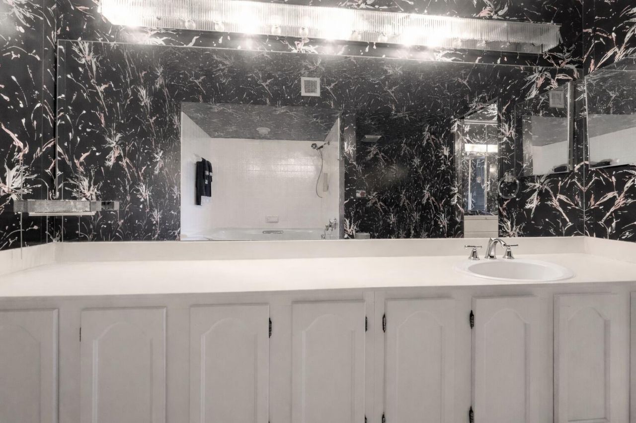 1155 Hillsboro Mile, Unit 502, Hillsboro Beach, FL 33062 Photo