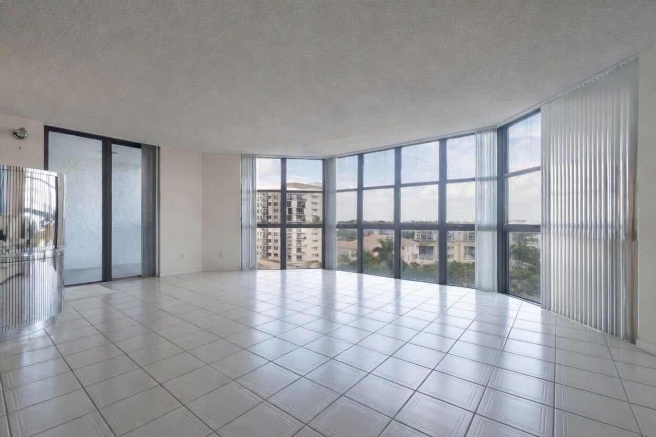 1155 Hillsboro Mile, Unit 502, Hillsboro Beach, FL 33062 Photo