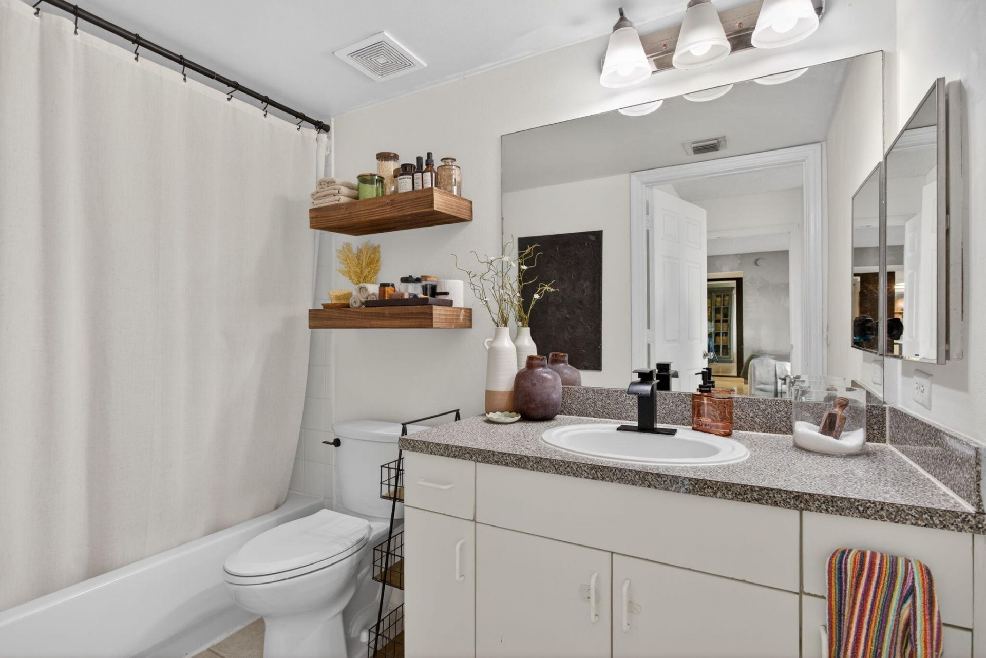 5011 Wiles Road, Unit 104, Coconut Creek, FL 33073 Photo