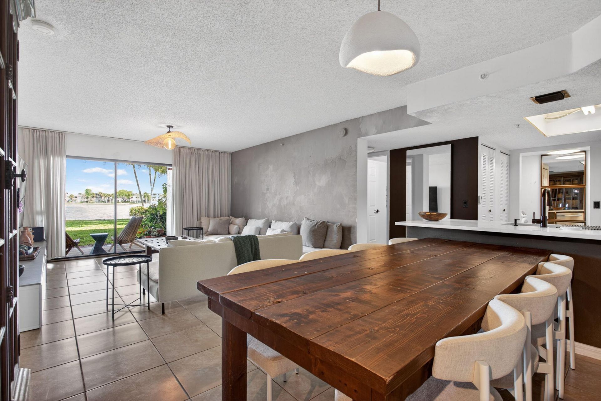 5011 Wiles Road, Unit 104, Coconut Creek, FL 33073 Photo