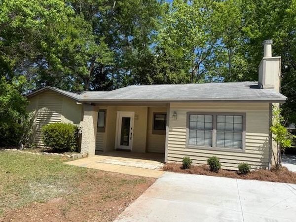 2736 Vassar Road, Tallahassee, FL 32309