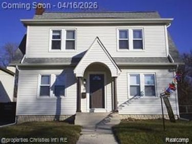 90 Marquette Street, Pontiac, MI 48342