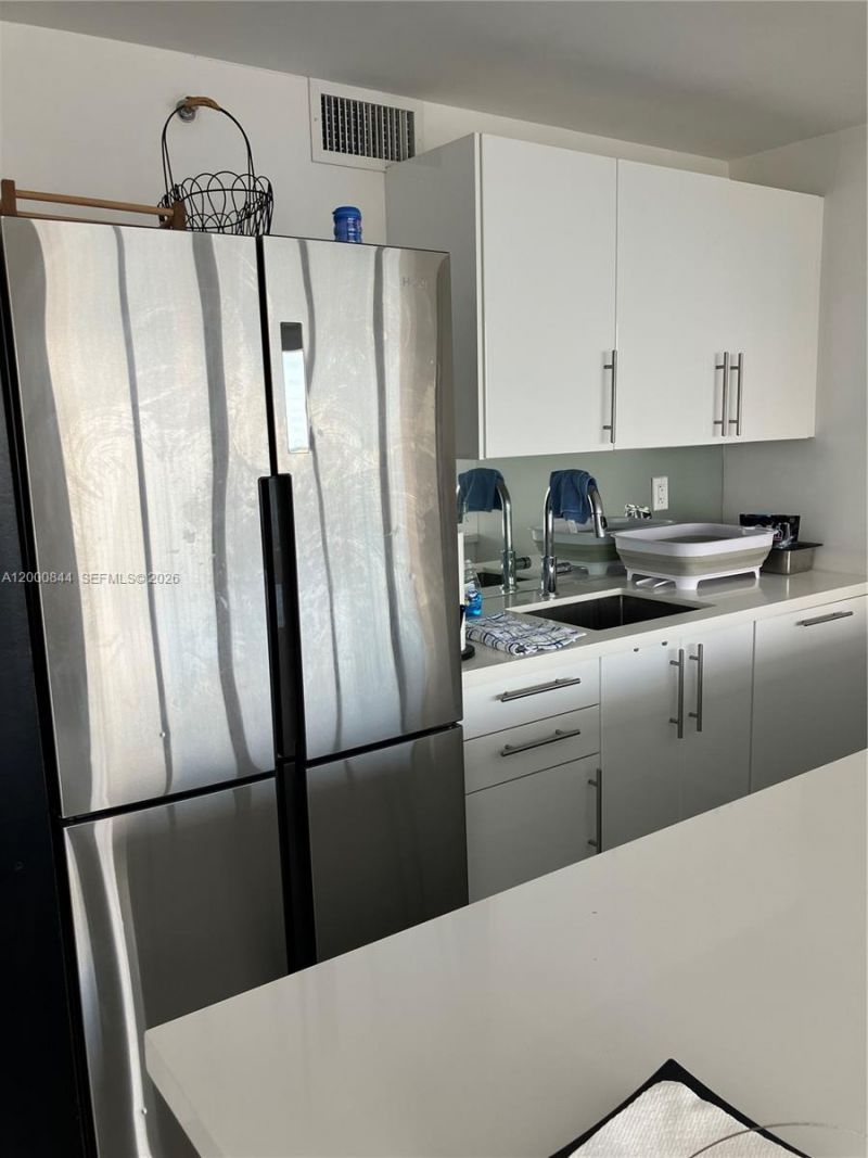555 NE 15th St, Unit 19K, Miami, FL 33132 Photo