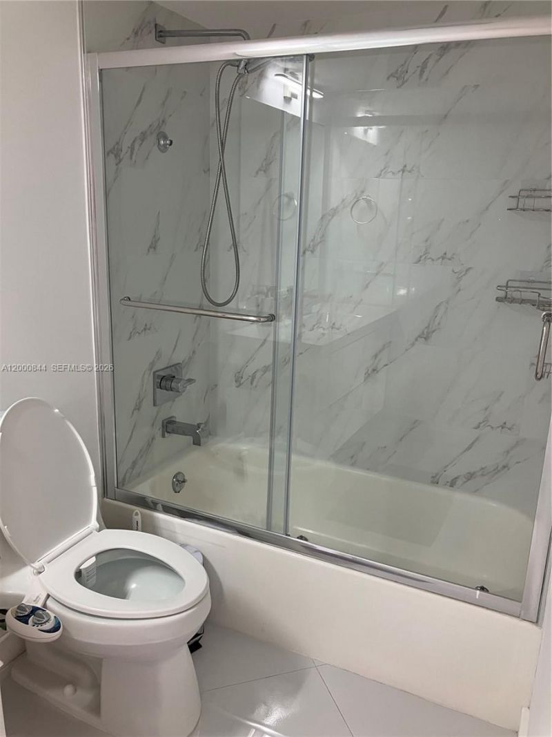 555 NE 15th St, Unit 19K, Miami, FL 33132 Photo