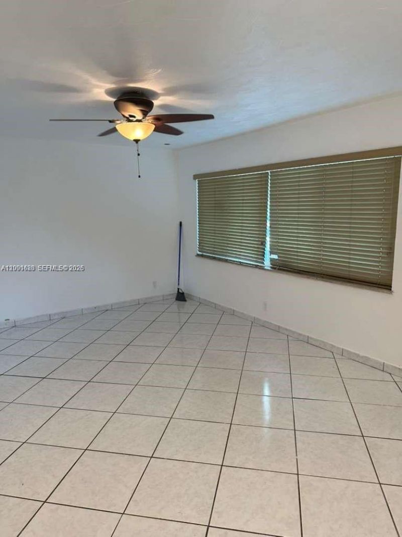 2458 Plunkett St, Hollywood, FL 33020 Photo