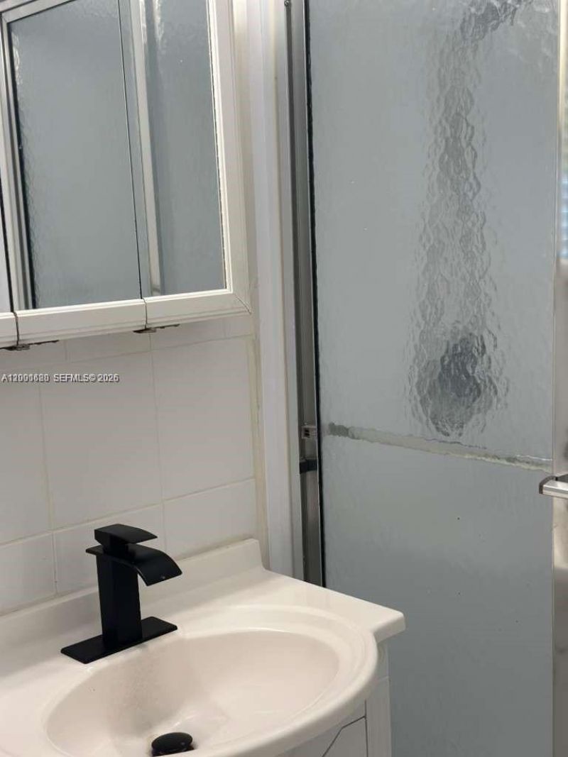 2458 Plunkett St, Hollywood, FL 33020 Photo