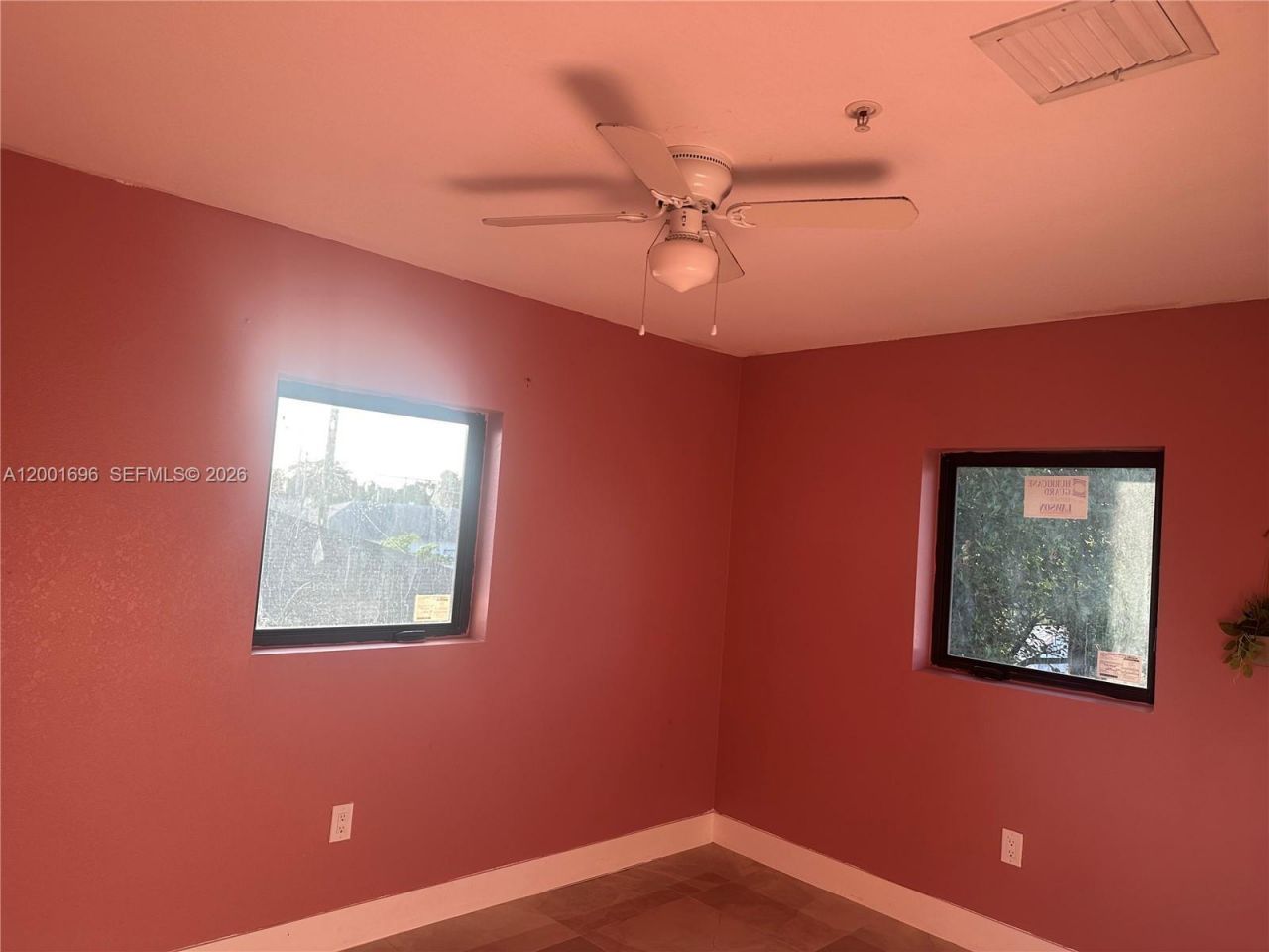 587 NW 100th St, Unit C, Miami, FL 33150 Photo