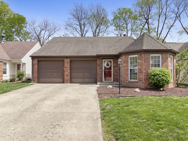 9760 River Oak Lane E, Fishers, IN 46038