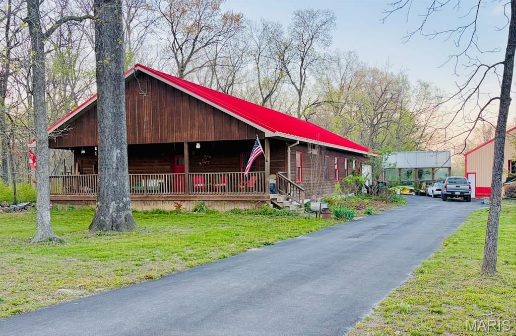 13 Algonquin Drive, Millstadt, IL 62260 Main Photo