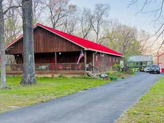 13 Algonquin Drive Millstadt, IL 62260