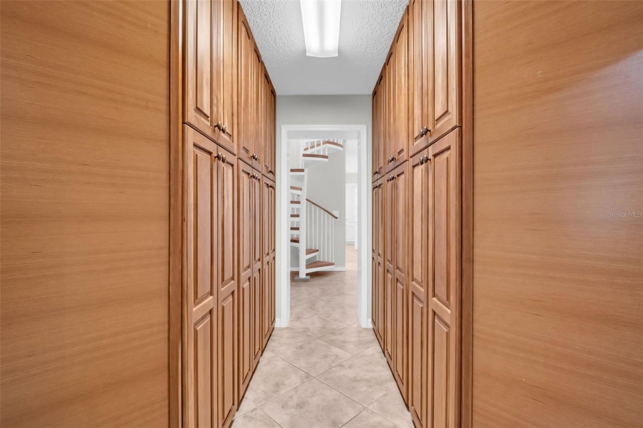 1404 East Lake Woodlands Parkway, Oldsmar, FL 34677 Photo