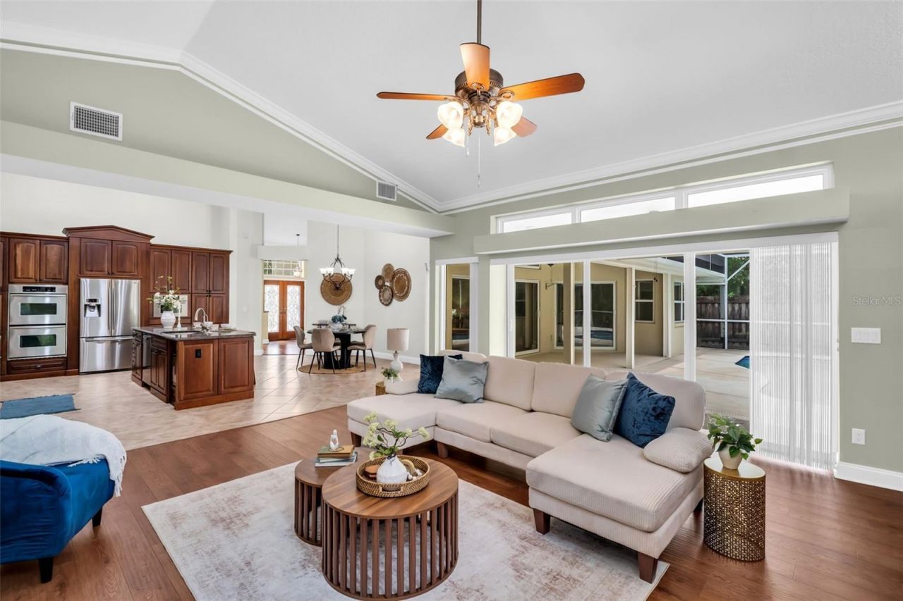 1404 East Lake Woodlands Parkway, Oldsmar, FL 34677 Photo