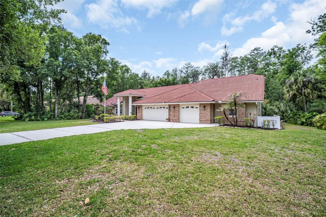 1404 East Lake Woodlands Parkway, Oldsmar, FL 34677 Photo