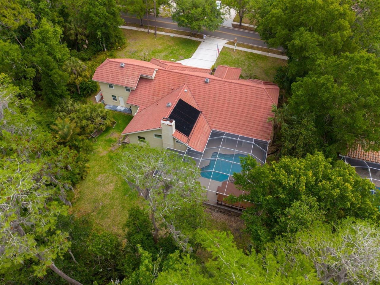 1404 East Lake Woodlands Parkway, Oldsmar, FL 34677 Photo