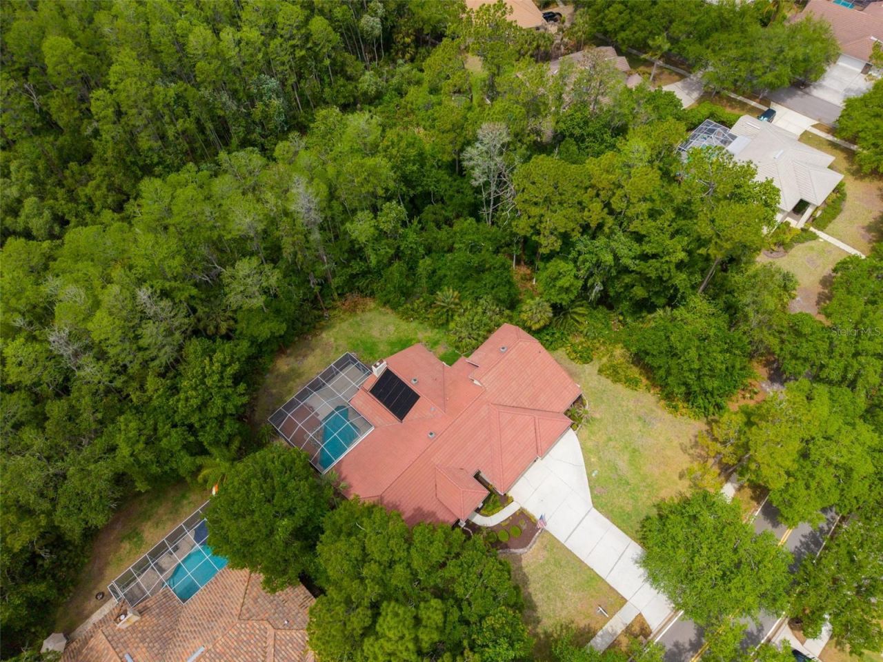 1404 East Lake Woodlands Parkway, Oldsmar, FL 34677 Photo