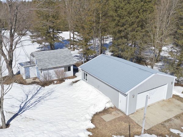 1834 Kelly Lynn, Cheboygan, MI 49721