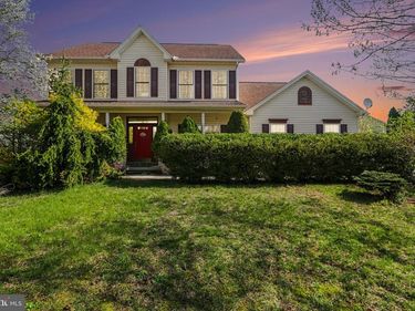 111 KOCH LANE, HARRISBURG, PA 17112