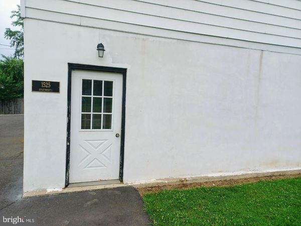 1525 YARDLEY NEWTOWN ROAD, Unit APT. 1 (RE, YARDLEY, PA 19067