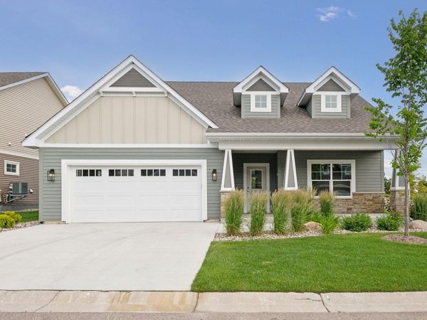 752 Somerwood Lane, Waconia, MN 55387