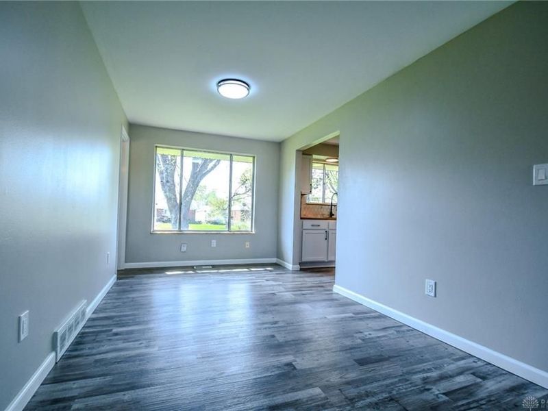 308 Oldham Way, Englewood, OH 45322 Photo 10