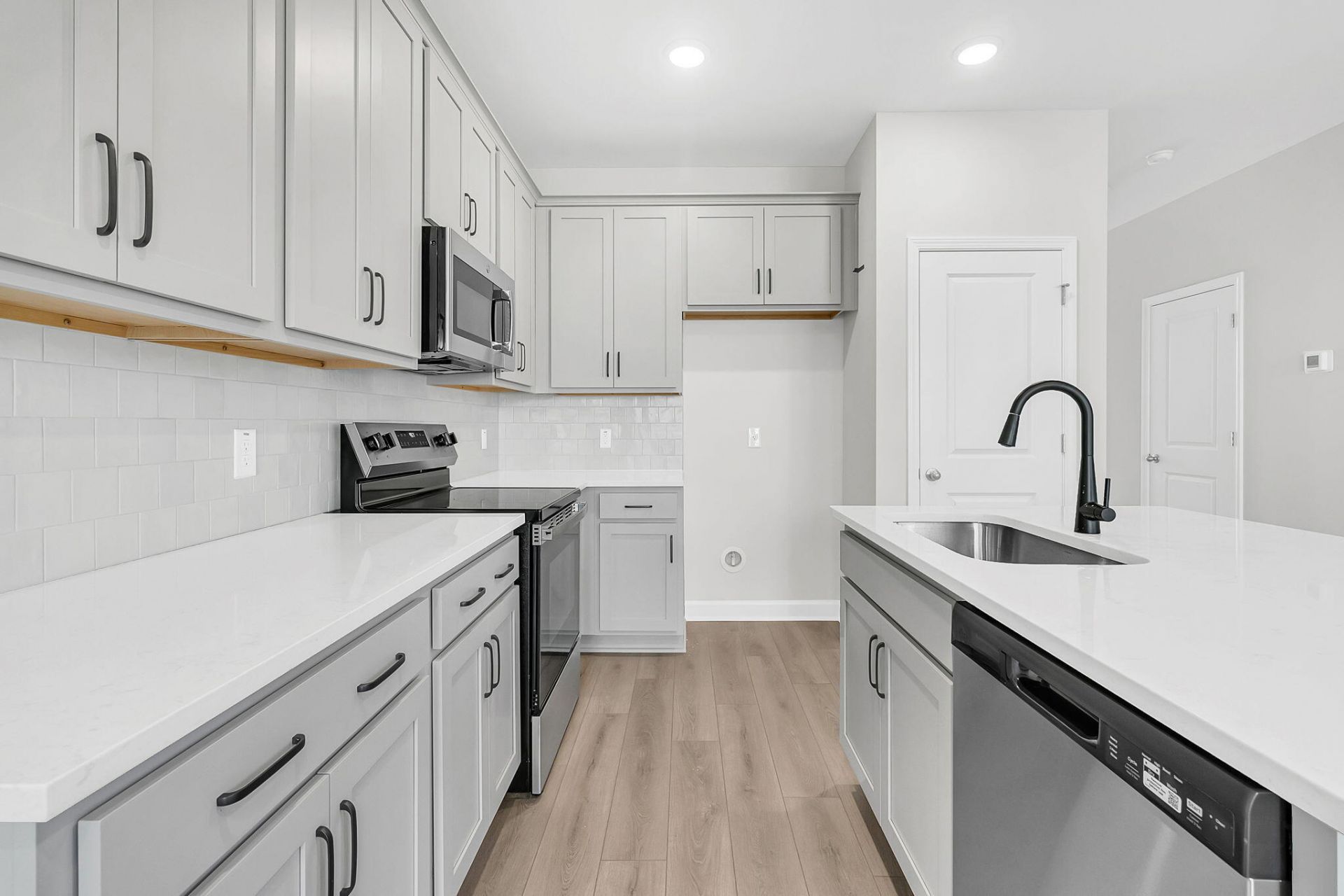 119 Berry Shoals Drive Photo 11