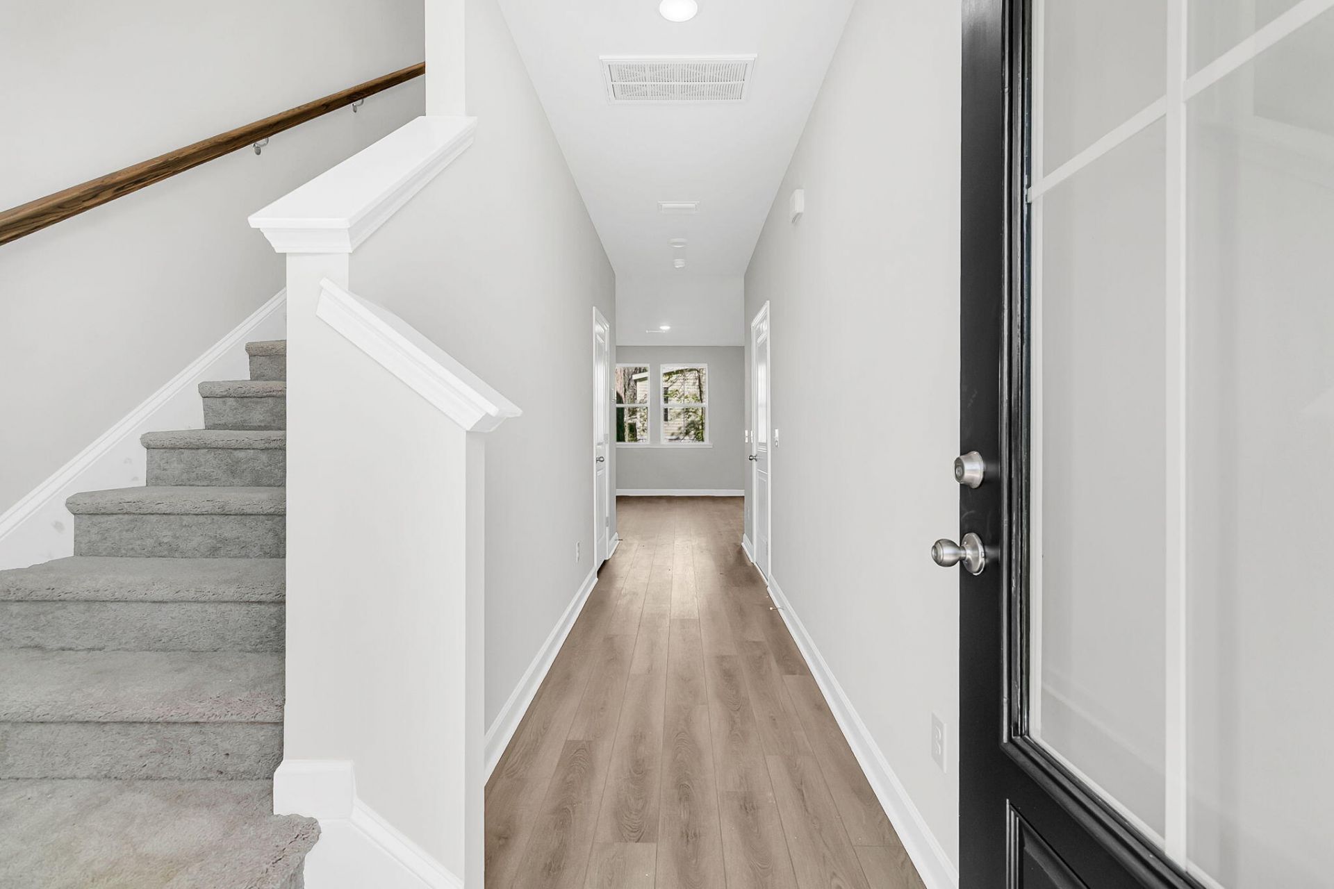 119 Berry Shoals Drive Photo 4