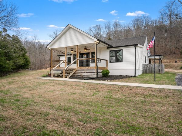 640 Lindsey Hollow Rd , Gallatin, TN 37066