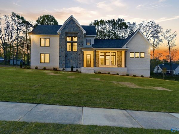 53 Legacy Circle, Arab, AL 35016